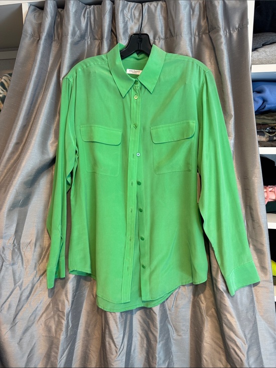 Equipment Irish Green Button-Down Silk Shirt size Medium NWT
